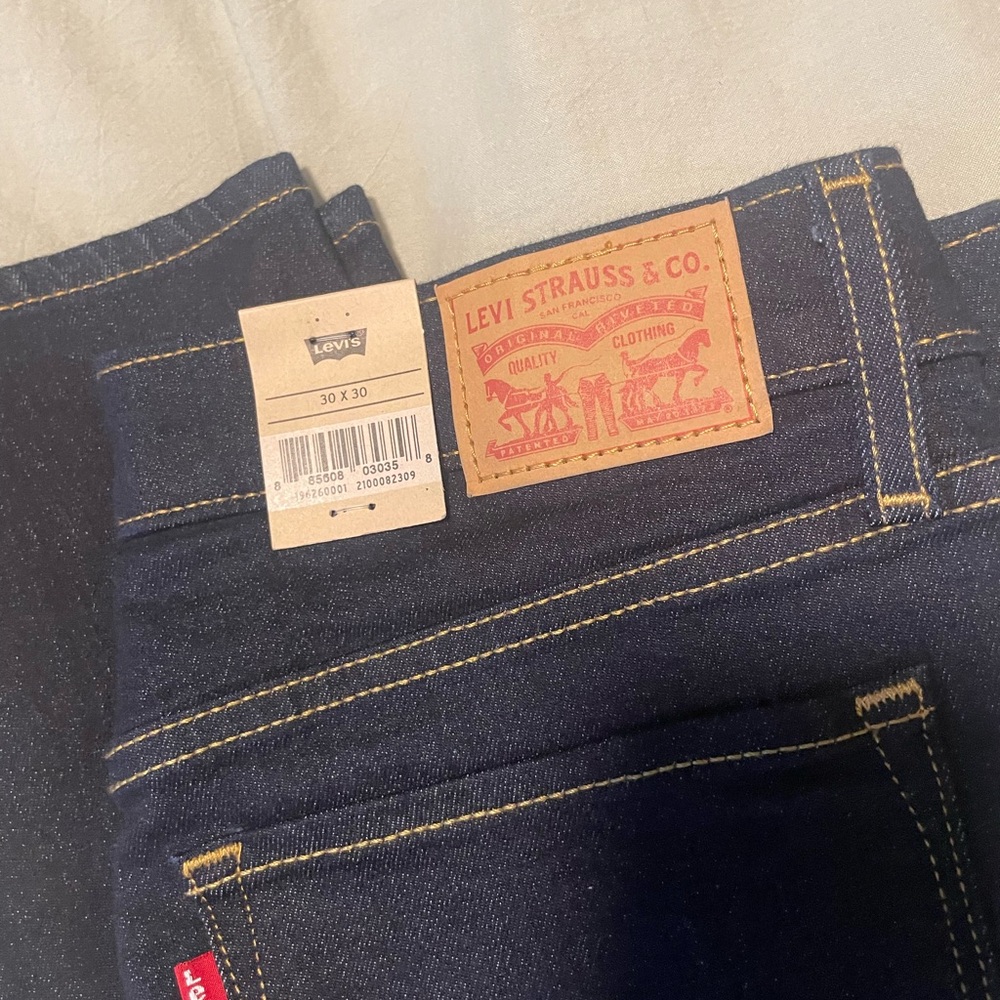 Levi's 311 Shaping Skinny Jeans — Dark Indigo with Gold Stitching - Picture 4 of 5